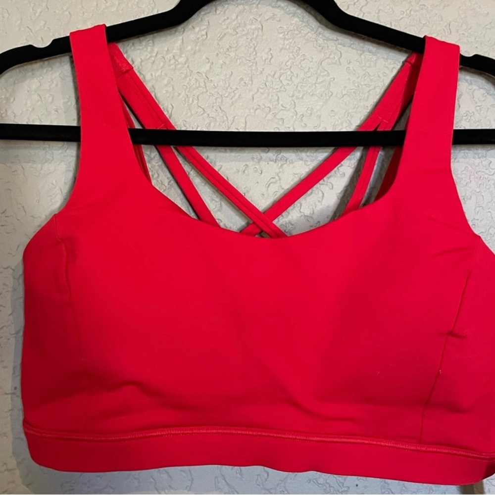 NWT Lululemon Free To Be Serene Sports Bra Size 6 red Color